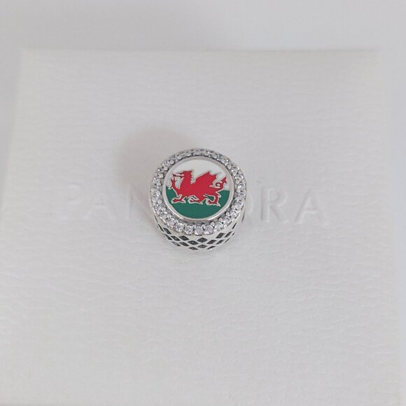 Pandora Wales Flag Bead Charm Bracelet Pendant S925 Silver with box - Picture 3 of 7